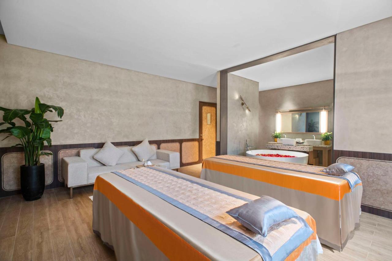 Angsana Ho Tram Hotell Exteriör bild